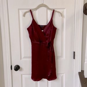 Kendall and Kylie dress from Pacsun. Color is Burgundy and size is Small.